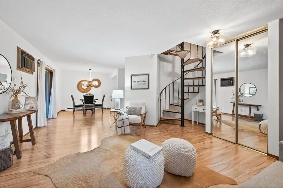2010 Ridge Drive #13, Saint Louis Park, MN 55416 - #2