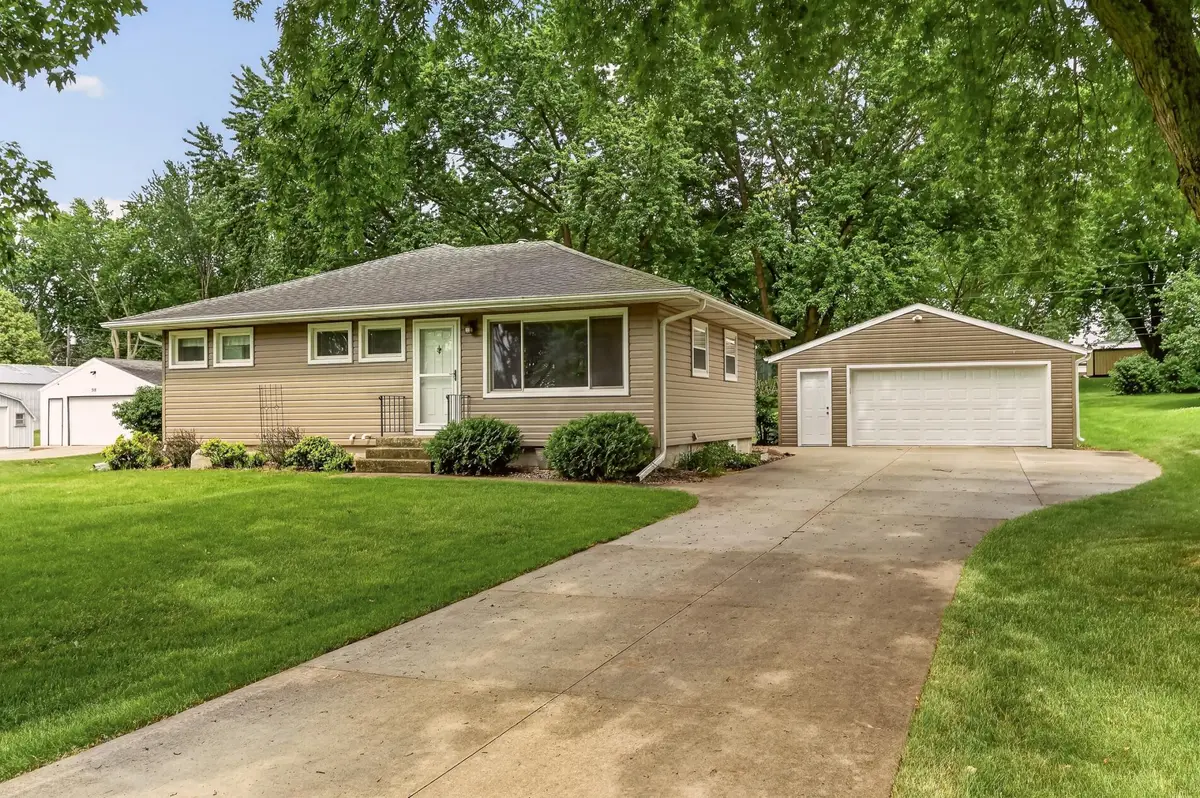 402 Strathmore Lane Se, Rochester, MN 55904 - #1