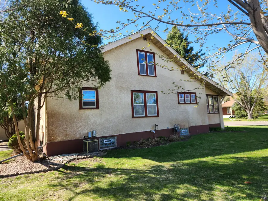 124 4th Street E, Monticello, MN 55362 - #3