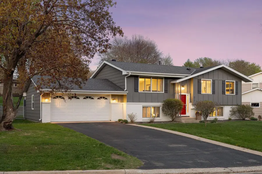 8317 Beard Road, Bloomington, MN 55431 - #2