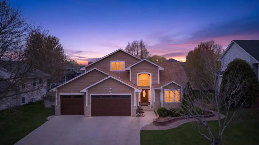 9325 Austrian Pine Avenue N, Brooklyn Park, MN 55443 - #2