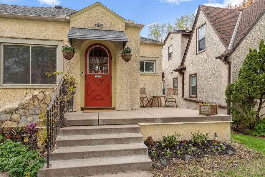 3032 E Minnehaha Parkway, Minneapolis, MN 55406 - #2