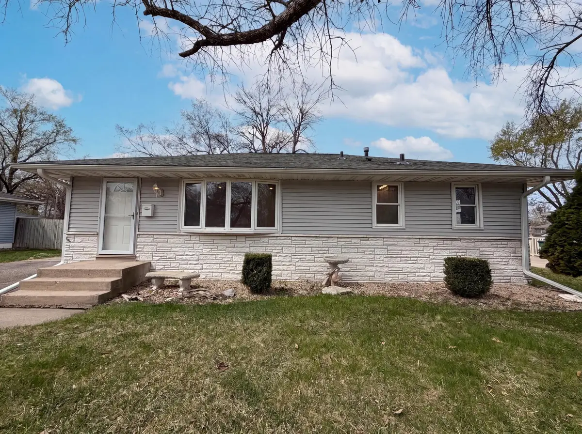 6319 Perry Avenue N, Brooklyn Center, MN 55429 - #1