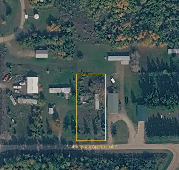 9374 Pine View Road Nw, Angle Inlet, MN 56711
