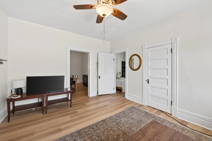 1942 Lincoln Street Ne, Minneapolis, MN 55418 - #3