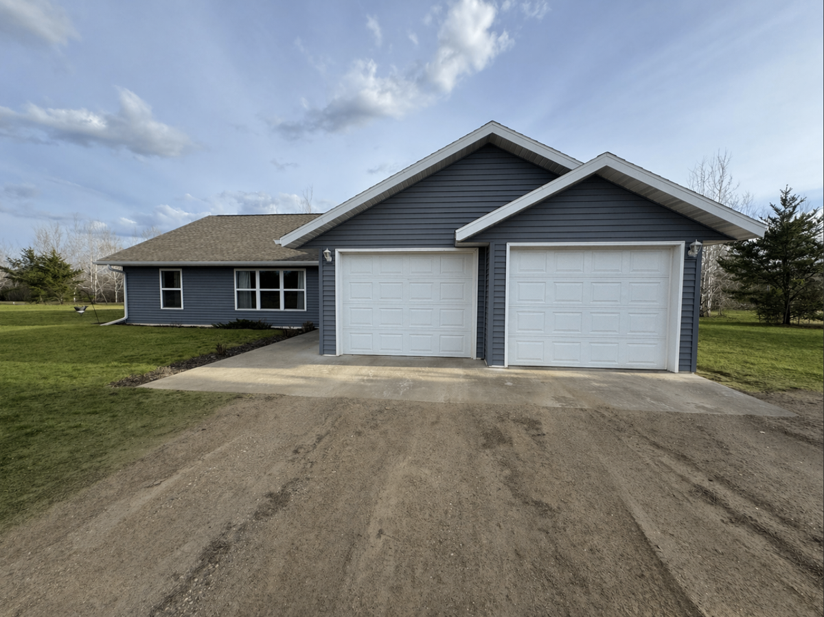 5884 Sullivan Drive Nw, Bemidji, MN 56601 - #1