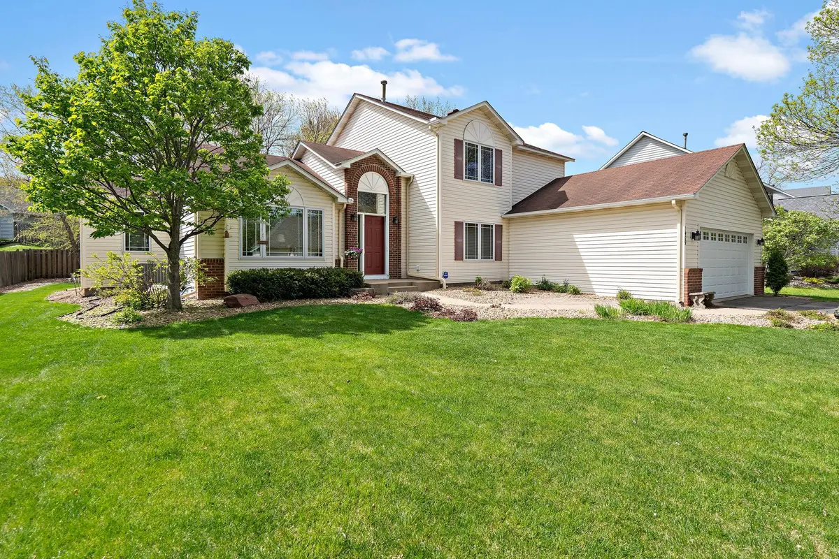 1409 Earle Way, Burnsville, MN 55306 - #1