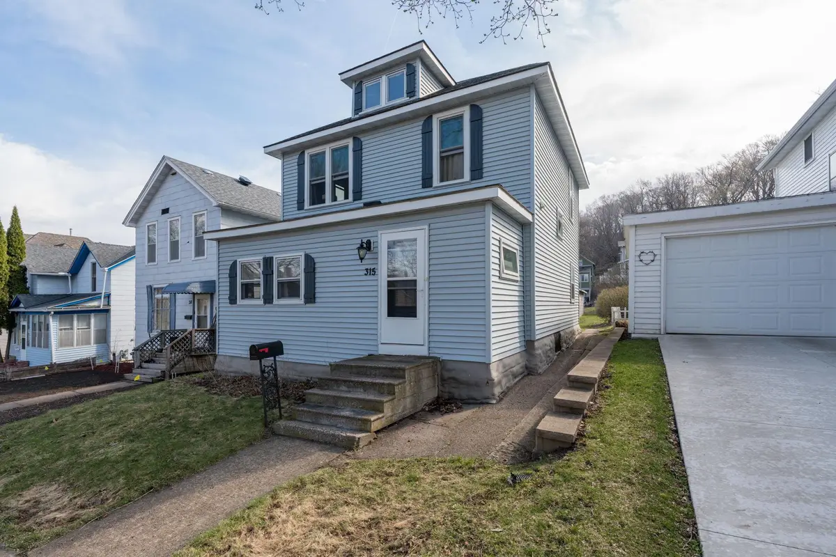 315 Center Street, Mankato, MN 56001 - #1