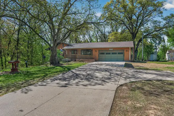 1220 81st Street W, Lino Lakes, MN 55025