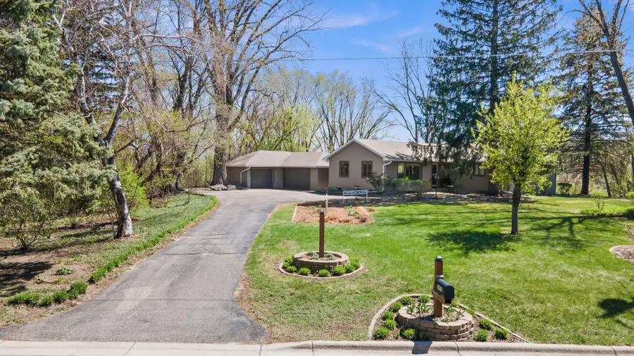 2998 Burnside Avenue, Eagan, MN 55121 - #3