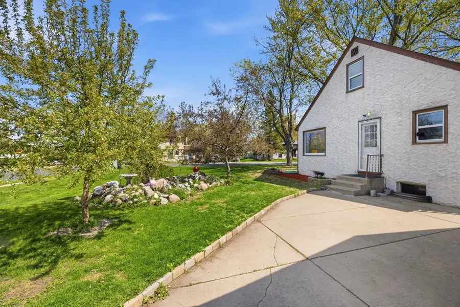 107 5th Street S, Delano, MN 55328 - #2