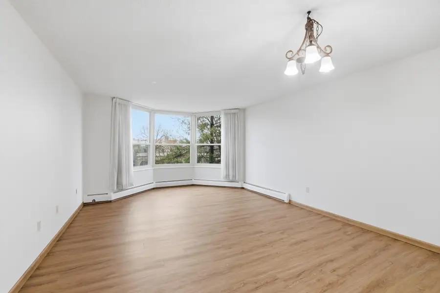 1425 W 28th Street W #218, Minneapolis, MN 55408 - #3