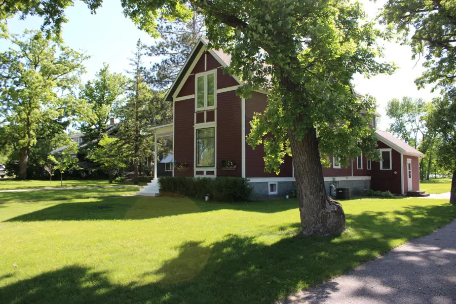 221 Main Street N, Sauk Centre, MN 56378 - #3