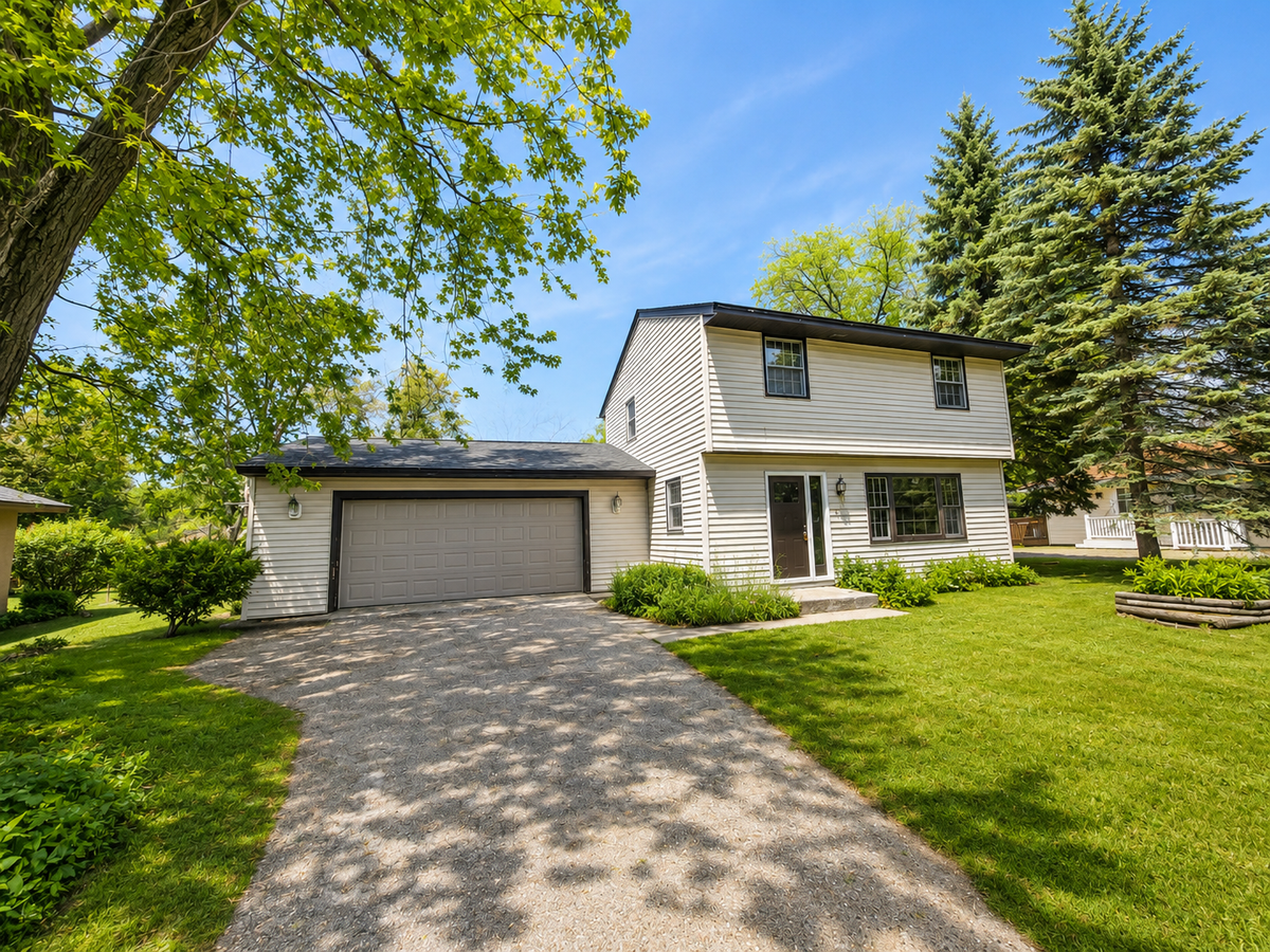 337 104th Lane Ne, Blaine, MN 55434 - #1