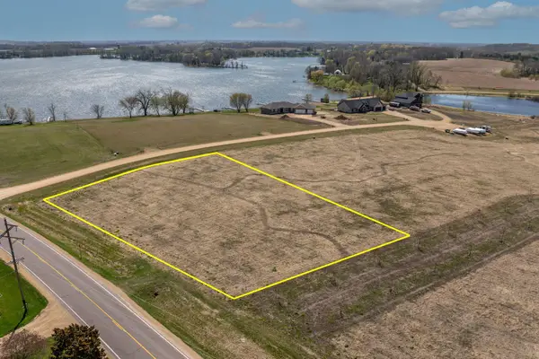 1xxx Lakeview Court, Cleveland, MN 56017