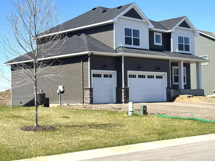 2026 Tamarack Road, Carver, MN 55315 - #3