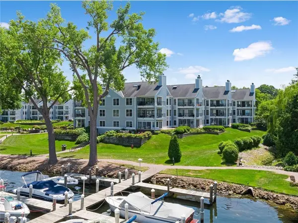 603 Lake Street #307, Excelsior, MN 55331