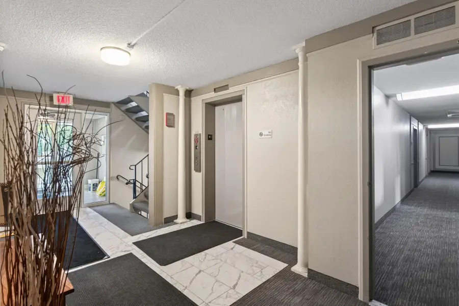333 8th Street Se #117, Minneapolis, MN 55414 - #3