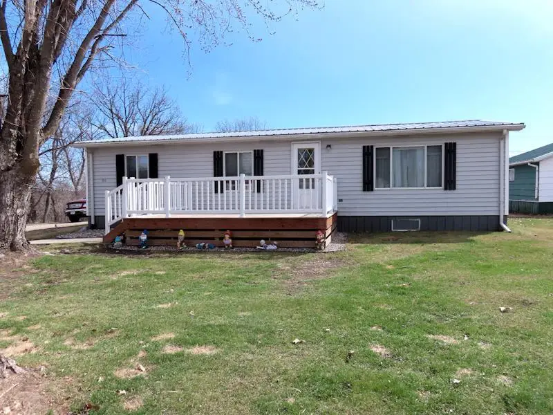 911 Hamilton Avenue Ne, Red Lake Falls, MN 56750 - #1