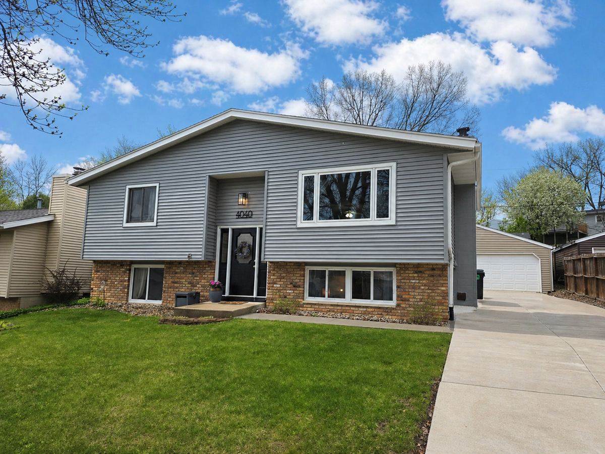 4040 5th Street Nw, Rochester, MN 55901 - #1