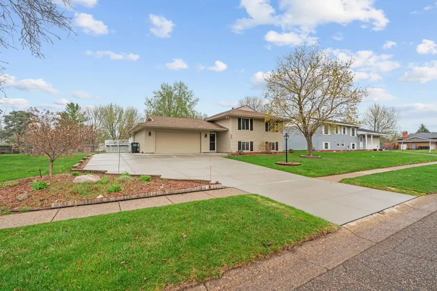 803 Newell Drive, Apple Valley, MN 55124 - #3