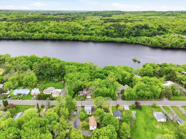 900 & 902 N Hamilton Street, Saint Croix Falls, WI 54024