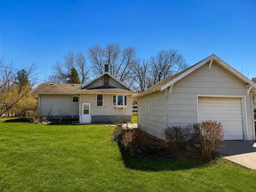 409 5th Street Ne, Staples, MN 56479 - #2