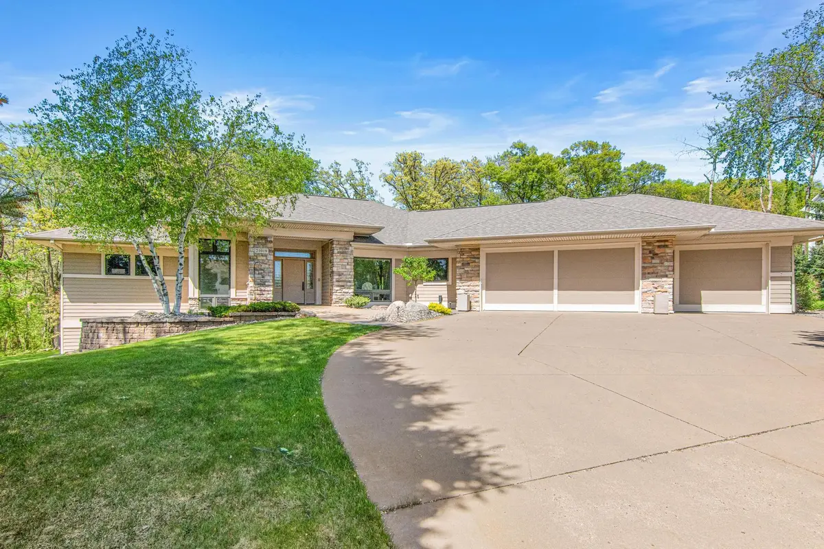 21019 France Boulevard, Lakeville, MN 55044 - #1