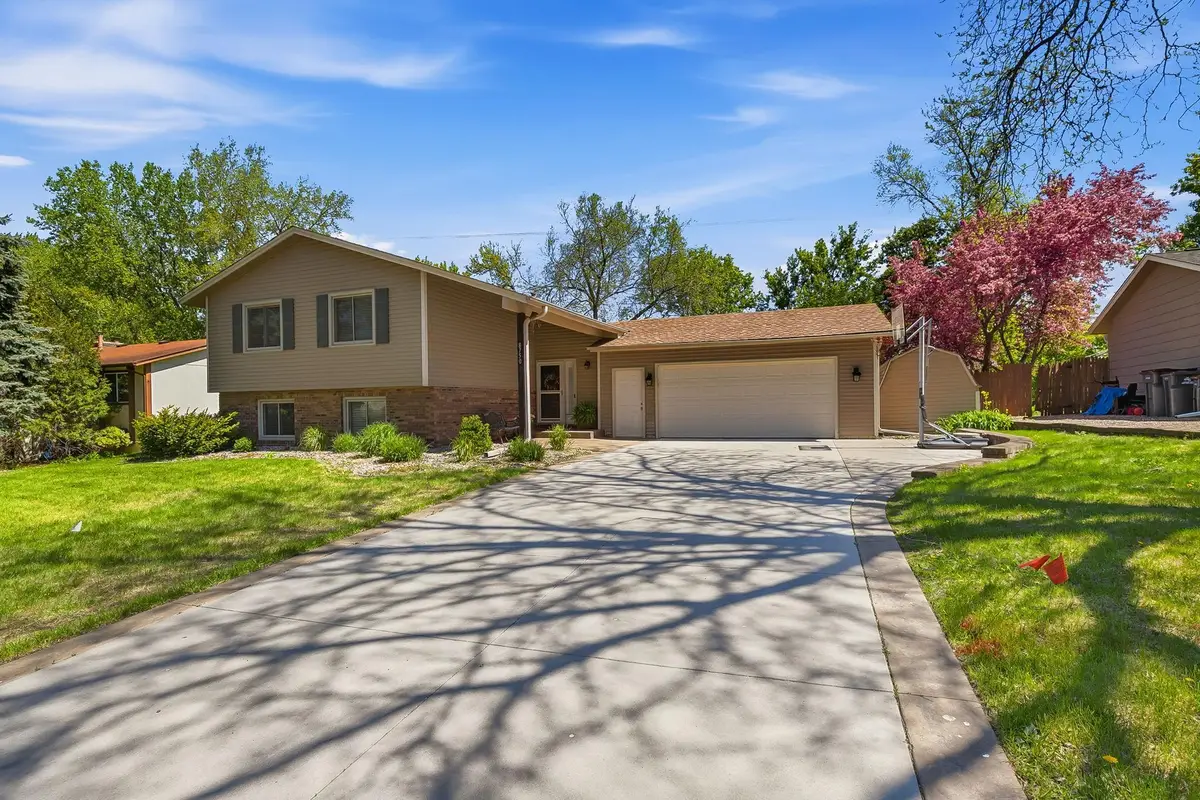 8750 Darnel Road, Eden Prairie, MN 55344 - #1