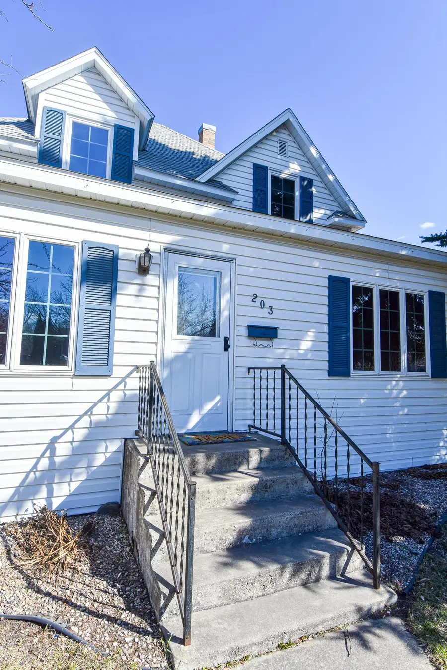 203 E Fletcher Avenue, Warren, MN 56762 - #3