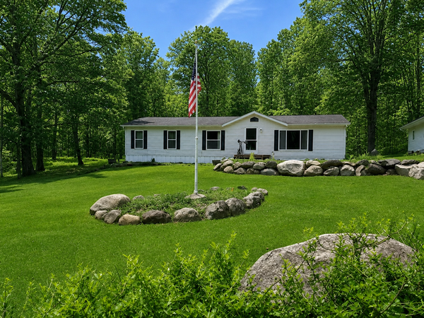 7869 Lunar Lane, Pequot Lakes, MN 56472