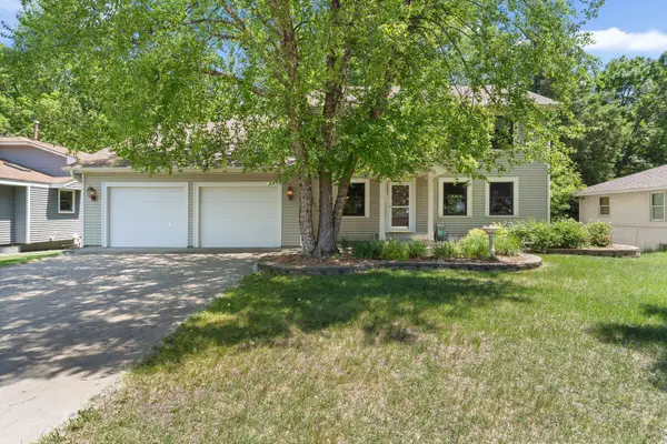 5855 Arthur Street Ne, Fridley, MN 55432