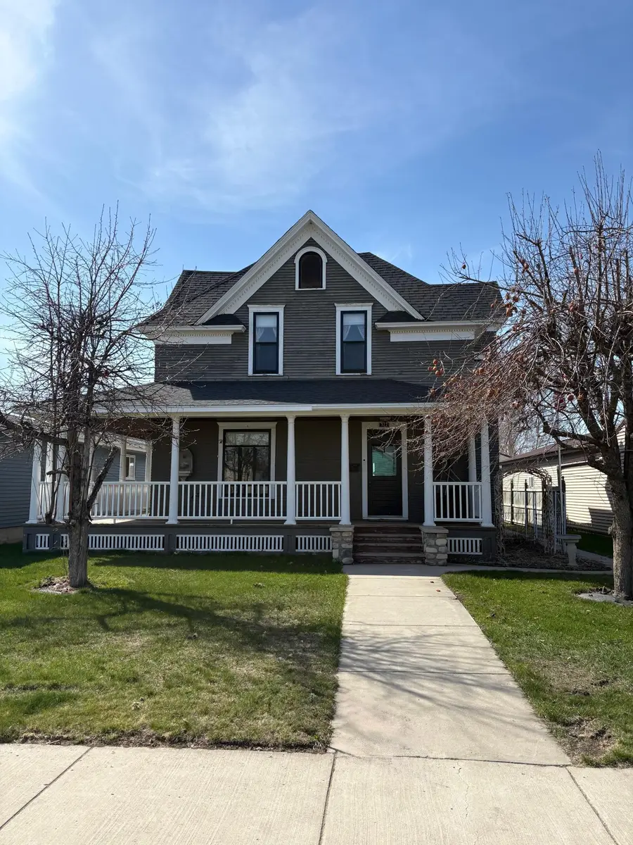 712 Burke Avenue, Harvey, ND 58341 - #2
