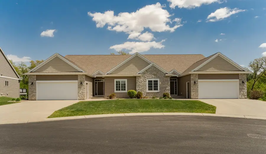 2824 Ivory Road Ne, Rochester, MN 55906 - #2