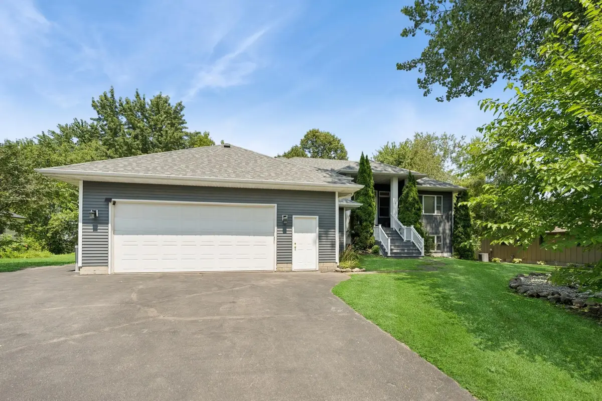 118 S Shannon Drive, Shakopee, MN 55379 - #1