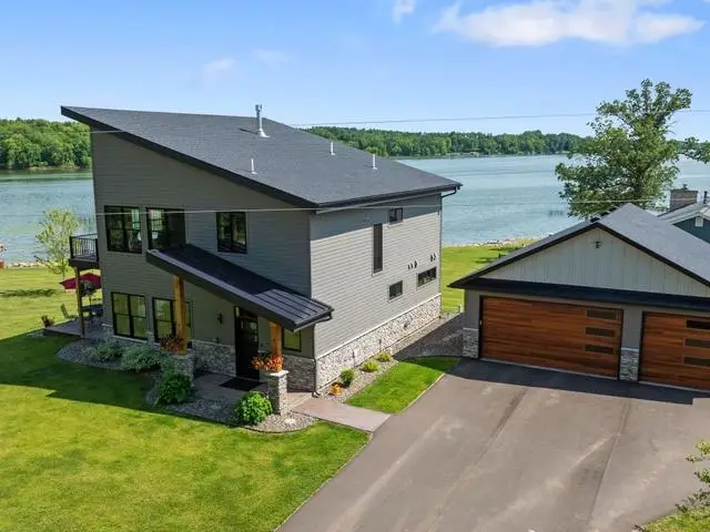 51235 Amber Avenue, Stanchfield, MN 55080 - #2