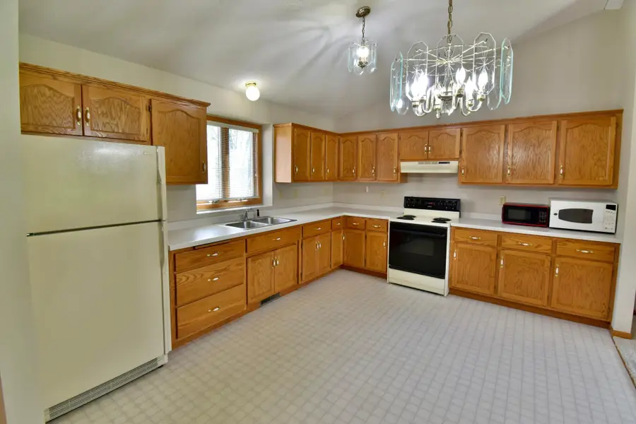 23 Pine Tree Court, Sartell, MN 56377 - #2