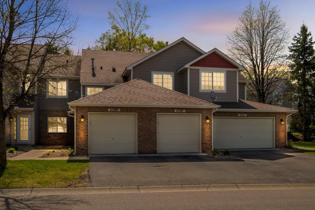 11707 Langford Circle, Burnsville, MN 55337 - #1