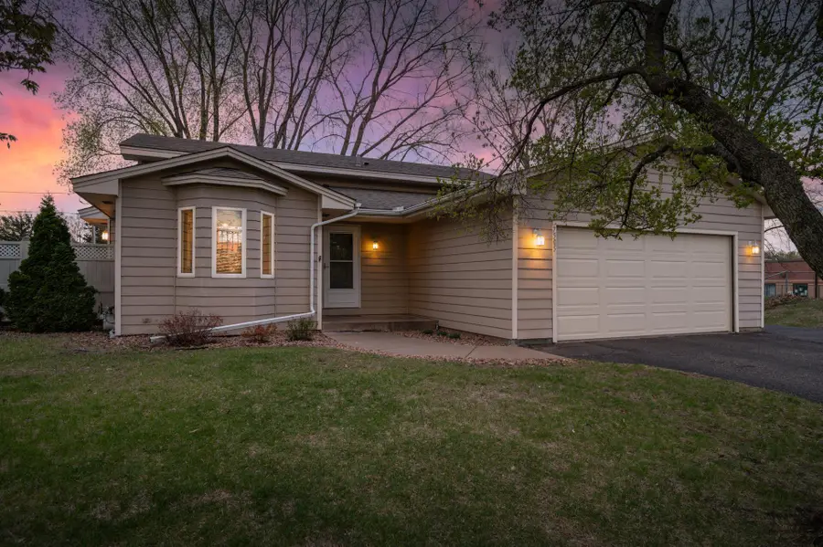 7505 Edgewood Drive, Mounds View, MN 55112 - #2