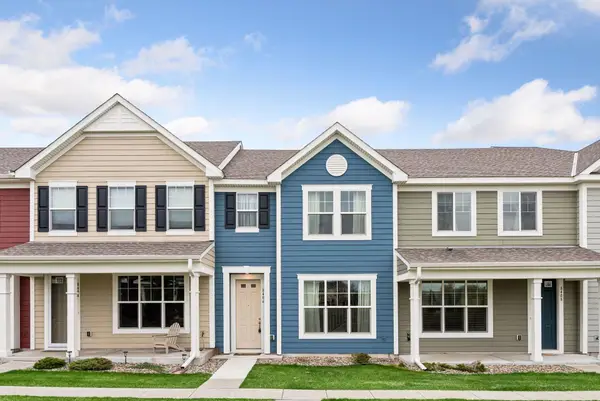 8406 Hemlock Lane N, Maple Grove, MN 55369