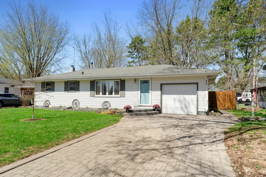 436 4th Avenue Nw, Cambridge, MN 55008 - #2