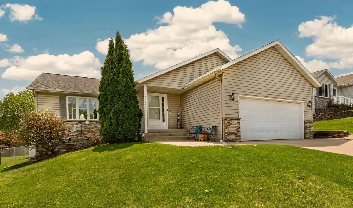 4514 5th Street Nw, Rochester, MN 55901 - #1