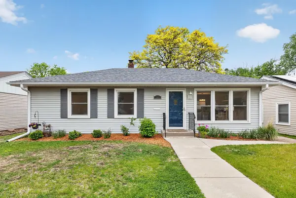 2043 Ramlow Place, Saint Paul, MN 55116