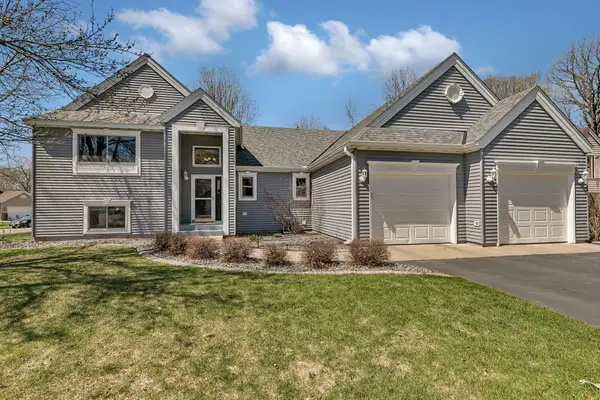 325 8th Avenue S, Sartell, MN 56377