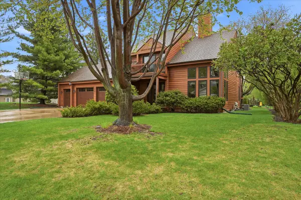 151 King Hill Road, Golden Valley, MN 55416