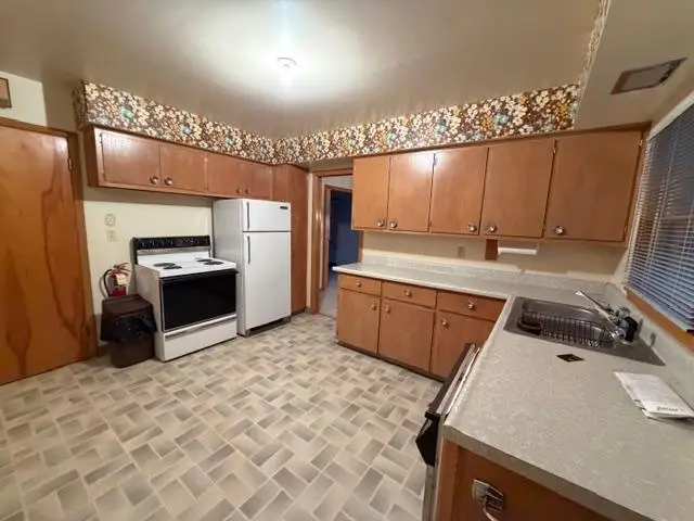 17 Ash Boulevard, Babbitt, MN 55706 - #3