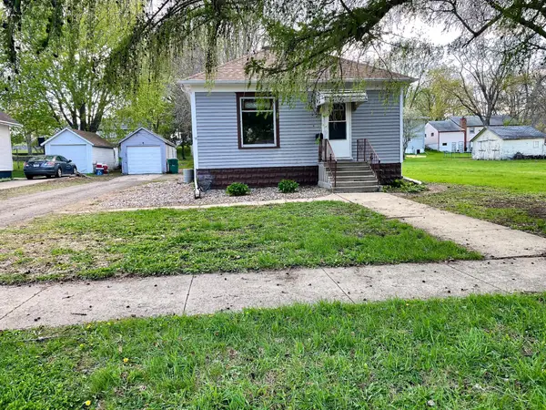 315 Morrison Avenue, Jackson, MN 56143