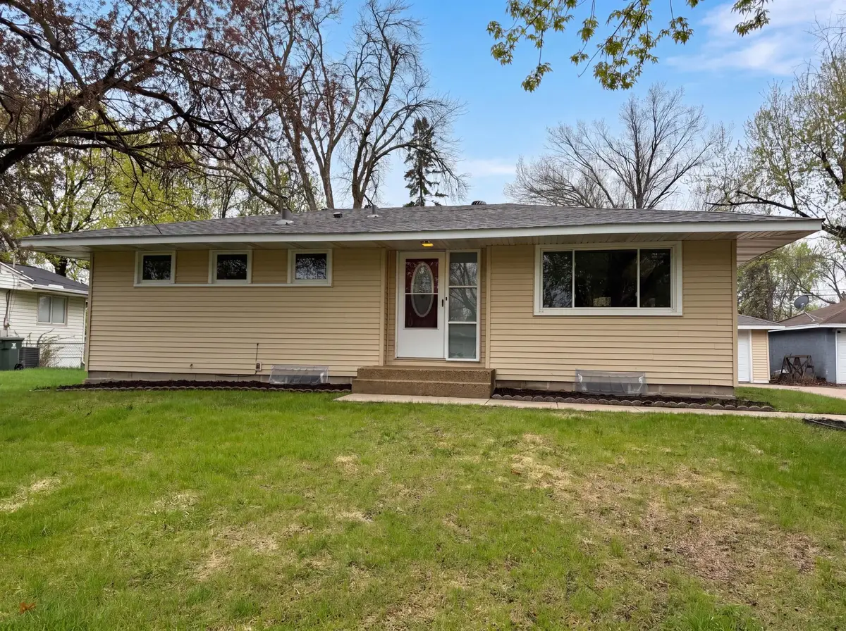 2807 Ohenry Road, Brooklyn Center, MN 55430 - #1