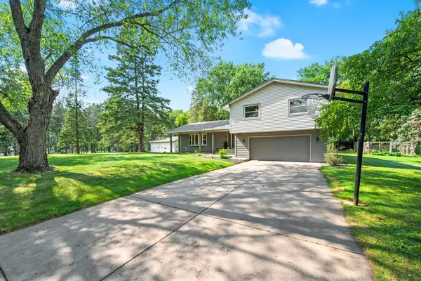 8254 38th Street N, Lake Elmo, MN 55042
