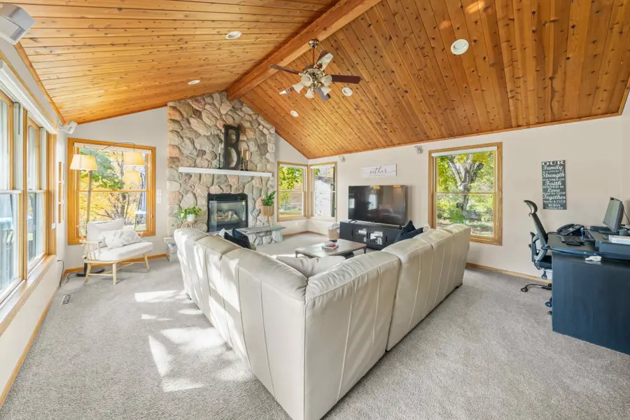 15429 Drexel Way, Apple Valley, MN 55124 - #3